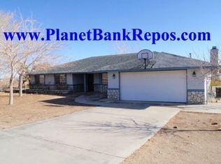 10773 Barada Rd, Oak Hills, CA 92344