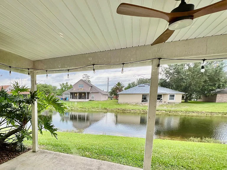 3037 Captiva Bluff Cir — Photo 38