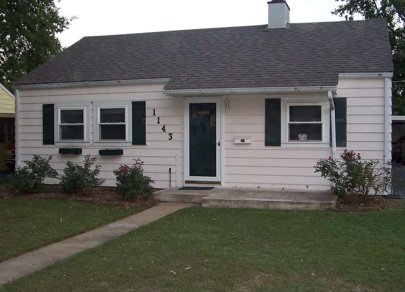 1143 Bel Aire Dr photo 1