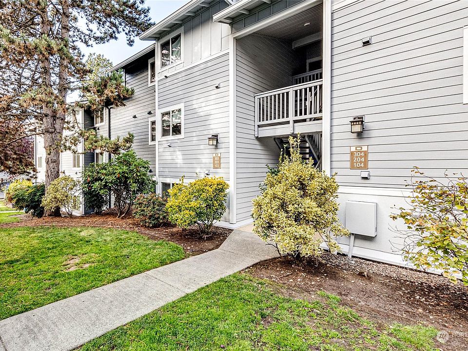 1st image of 14014 NE 181st Pl APT D104