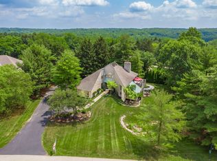 1500 Abbotsford Green Dr, Powell, OH 43065