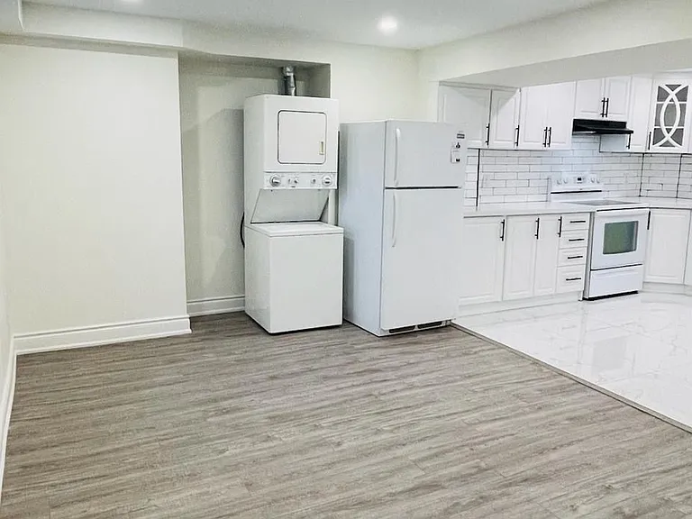 98 Nuffield St #BASEMENT — Photo 13