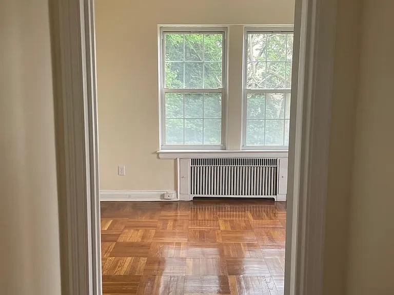 The Royal York Apartments — Photo 44