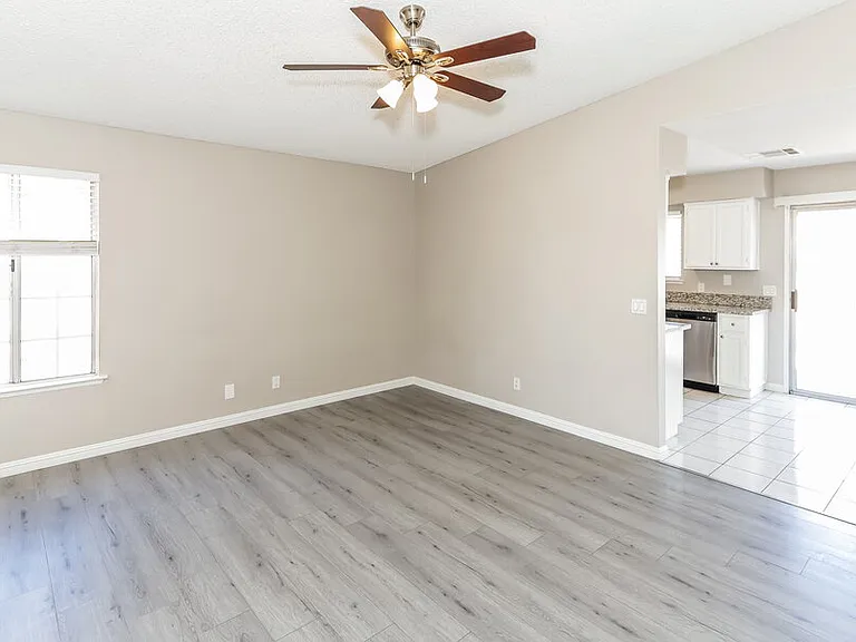 603 Jackson Dr — Photo 4