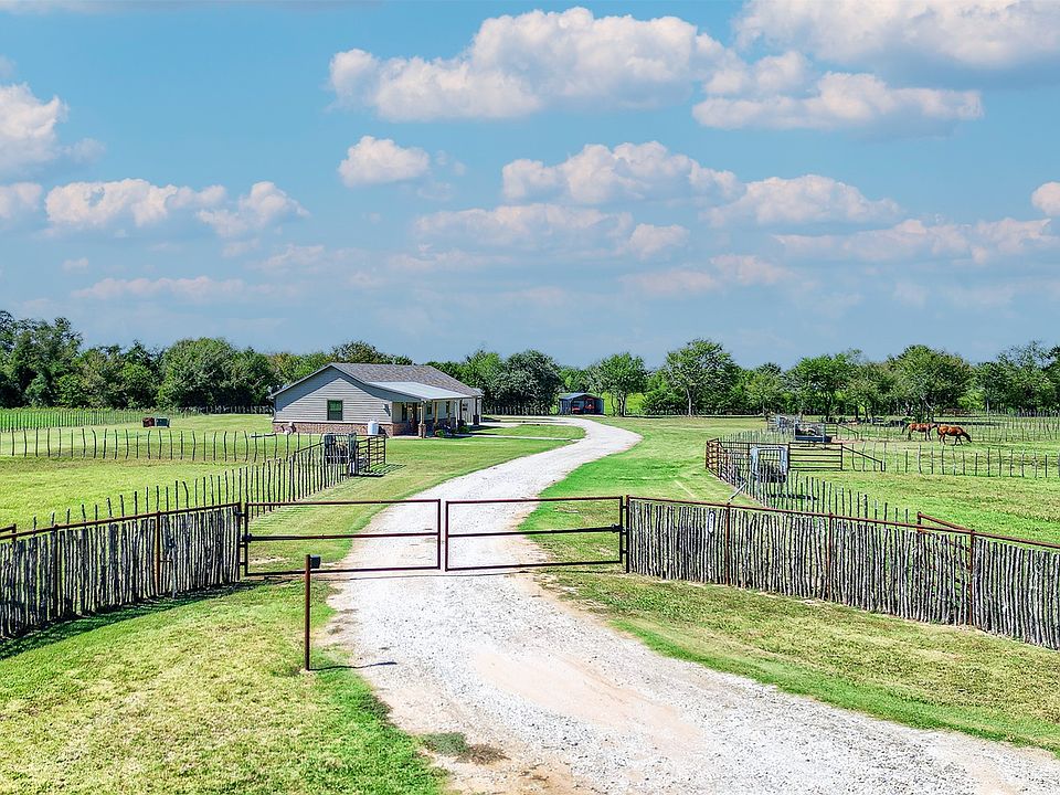 1st image of 4452 County Road 123