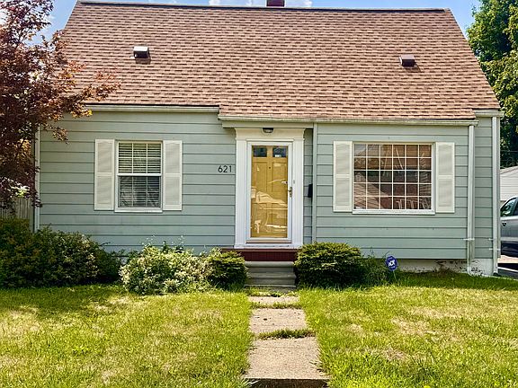 2nd image of 621 Campbell St