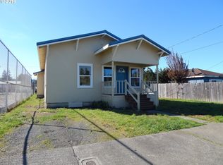 1530 Doborout St, Myrtle Pt, OR 97458