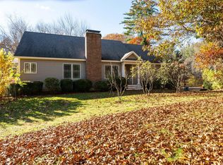 7 Rowell Rd E, Kingston, NH 03827