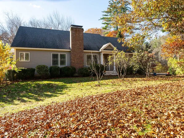 7 Rowell Road, East Kingston, NH 03827