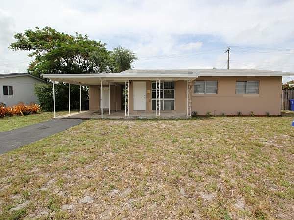 1st image of 3633 SW 21st Ct
