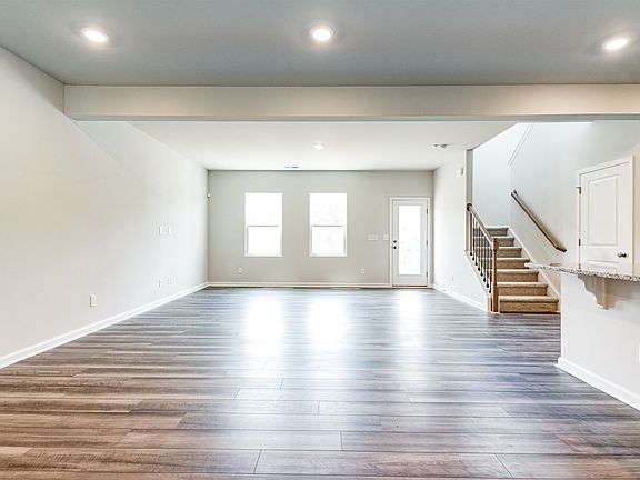 5th image of 1237 Pate Farm Ln