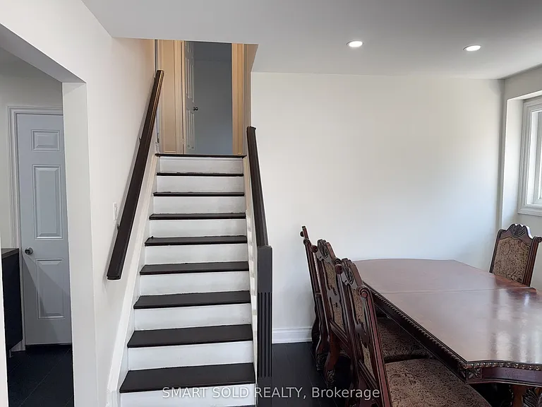 1 Hammond Dr — Photo 7