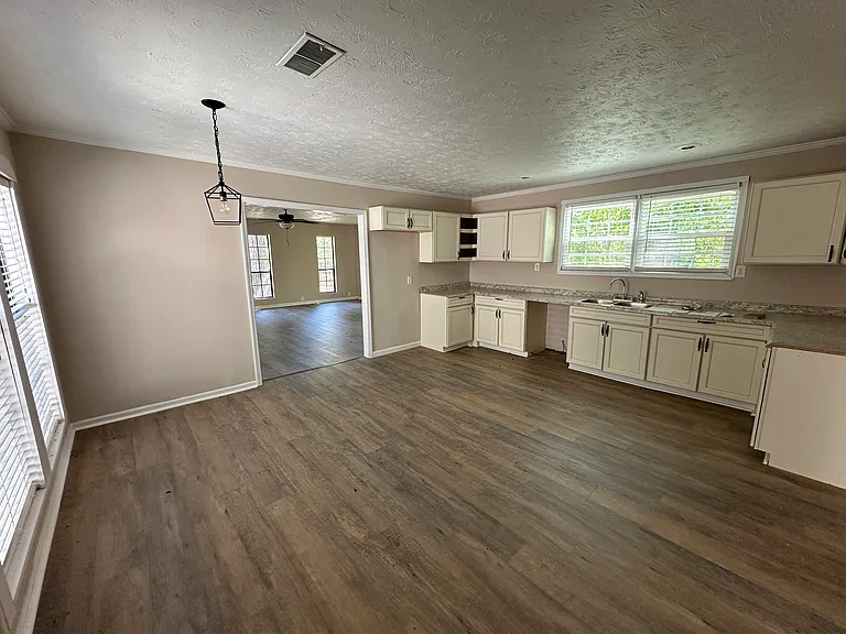 65 Sky View Dr — Photo 8