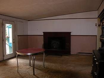 5th image of 679 Sollecks Ave SE