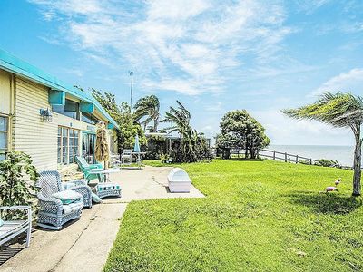 7802 Ocean Dr, Beach City, TX, 77523