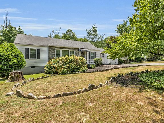 2nd image of 3118 Ozark Cir