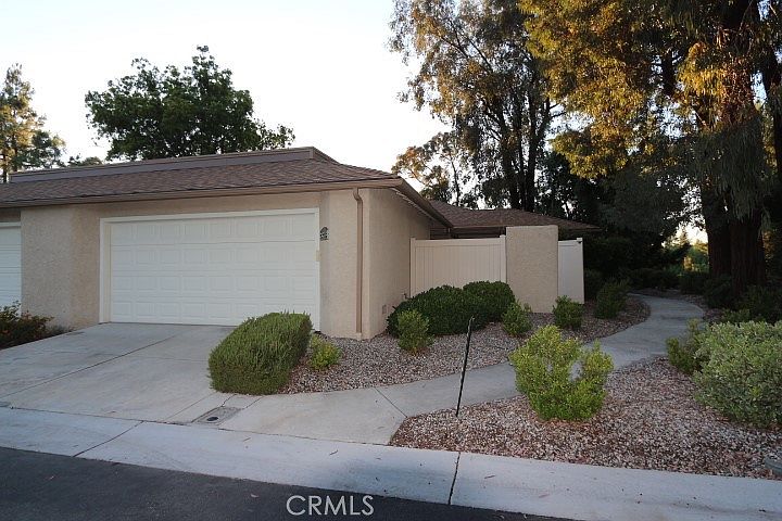 1st image of 26218 Rainbow Glen Dr