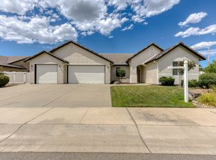 2490 Voltaire Way, Redding, CA 96003