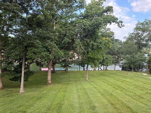 304 Persimmon Way — Photo 25