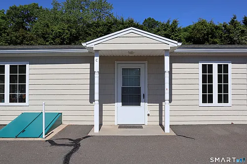 170 Scott Rd #C Photo 1