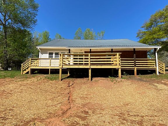 4th image of 541 Pilgrim Rd