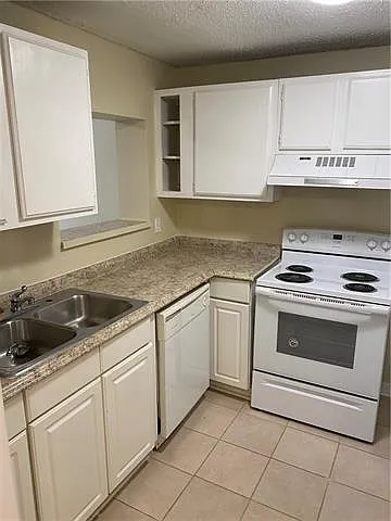 1 bed, 1.0 bath, 800 sqft, $1,000 — Photo 2