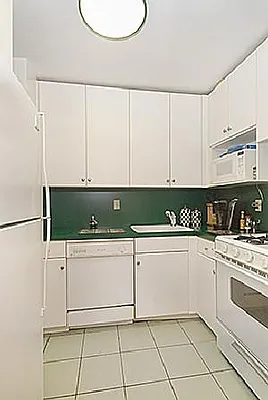 Sold by Nardoni Realty, Inc. | media 4