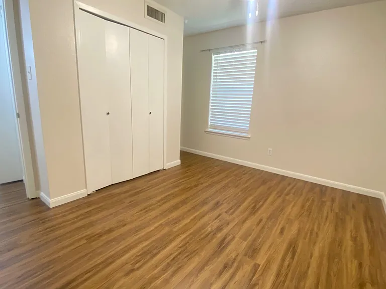 644 Timberline Dr — Photo 7