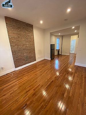 1st image of 503 W 47th St APT 4RE