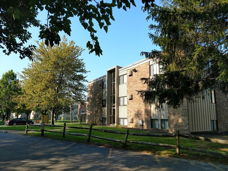 1st image of 2642 Christie St APT H