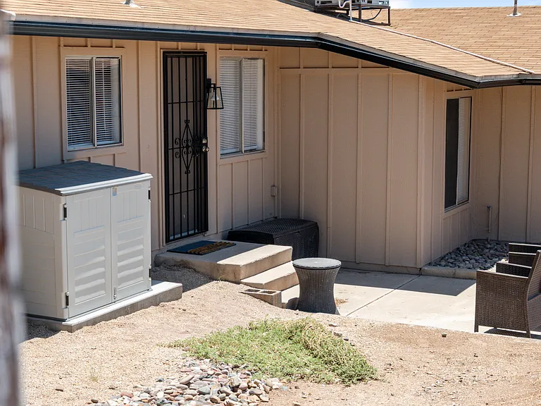 1502 W Shangri La Rd #2 — Photo 38