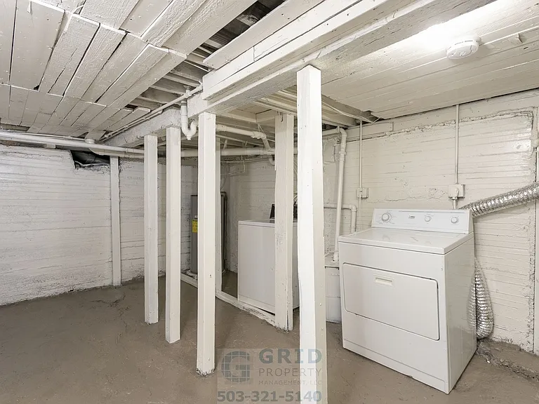 7537 SE 51st Ave — Photo 10