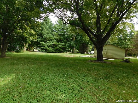 5th image of 316 1st St
