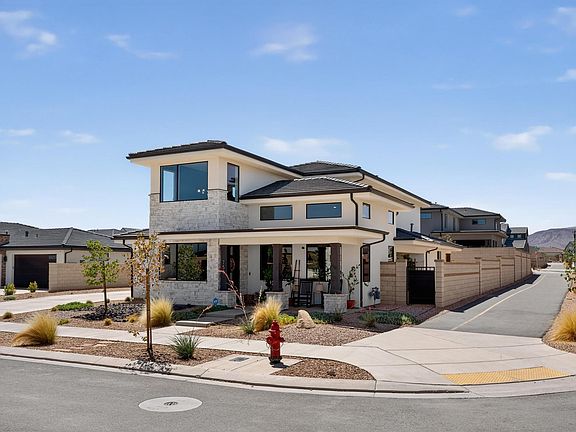 3rd image of 755 W Juniper Rd