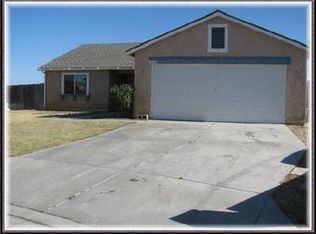 17800 Avery St, Adelanto, CA 92301