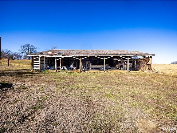 4th image of 760 County Road 349