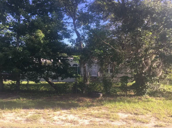 8399 Dalewood Dr, Weeki Wachee, FL 34613