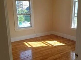 46 Curtis St, Waltham, MA 02453