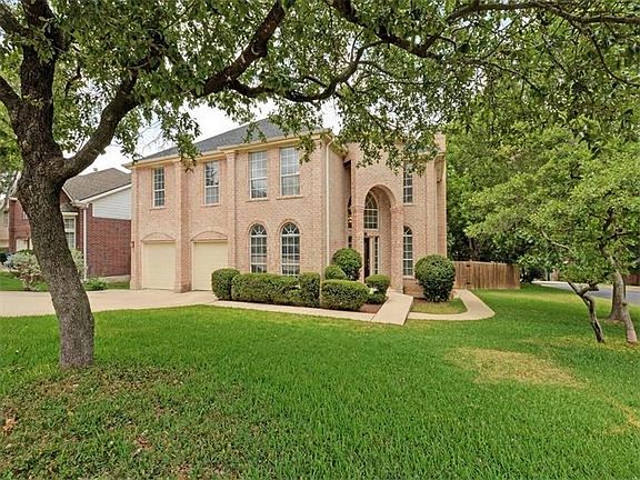5th image of 10506 Grand Oak Cir