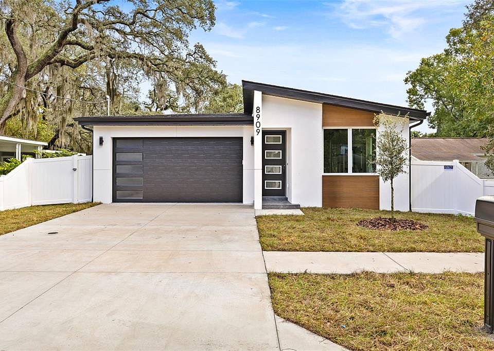 1st image of 8909 N HIGHLAND AVENUE