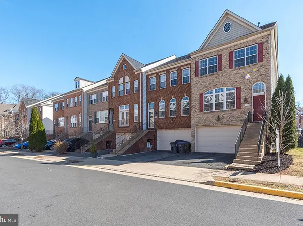 9783 Corbett Pl, Manassas Park, VA 20111