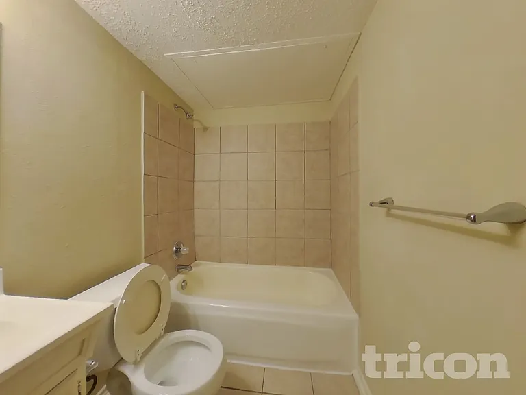 5536 Dunson Dr — Photo 14
