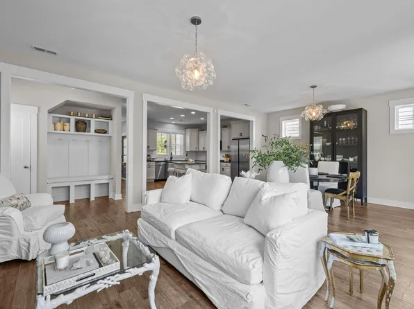 43 Quarter Gate Trce, Chapel Hill, NC 27516