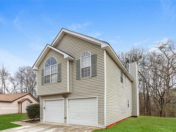 2nd image of 4060 Waldrop Hills Dr