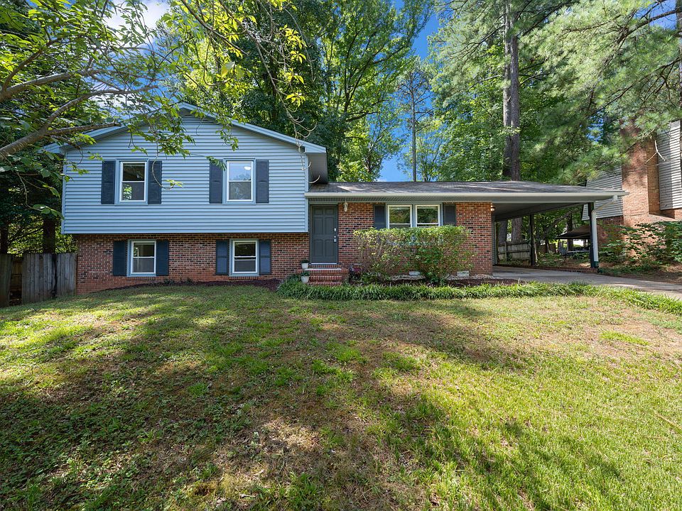 1st image of 803 Palmetto Dr