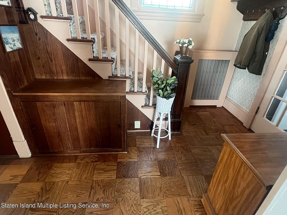 112 Hull Ave, Staten Island, NY 10306 Zillow