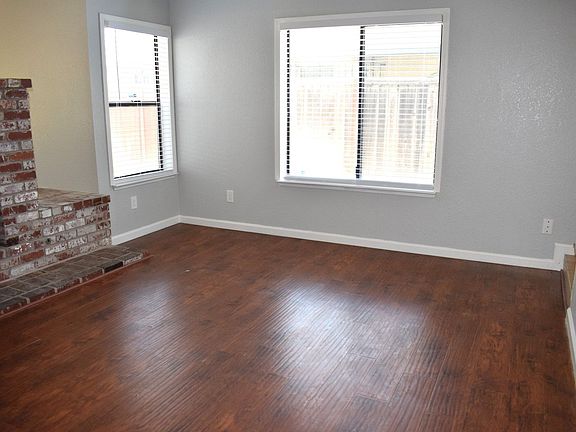 5th image of 8428 Sunblaze Way