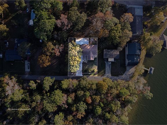 2nd image of 14461 Elmore Dr