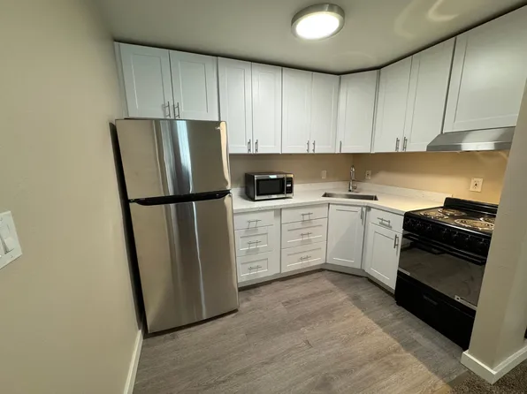 14185 Old Cazadero Rd #B, Guerneville, CA 95446