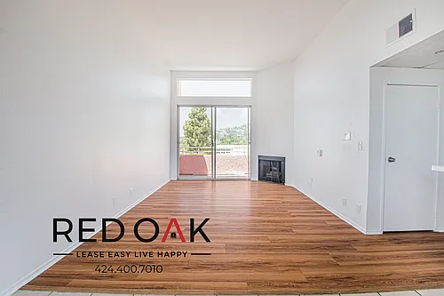 7370 Hawthorn Ave #301 Photo 1